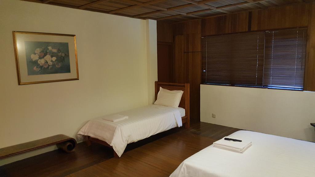 Rainforest Bed & Breakfast กัวลาลัมเปอร์ ภายนอก รูปภาพ