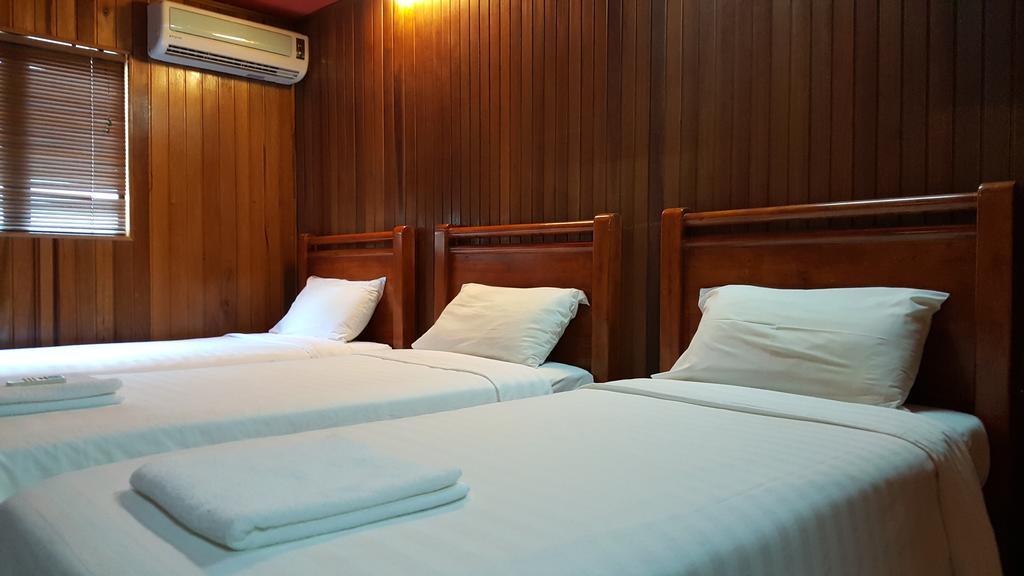 Rainforest Bed & Breakfast กัวลาลัมเปอร์ ภายนอก รูปภาพ