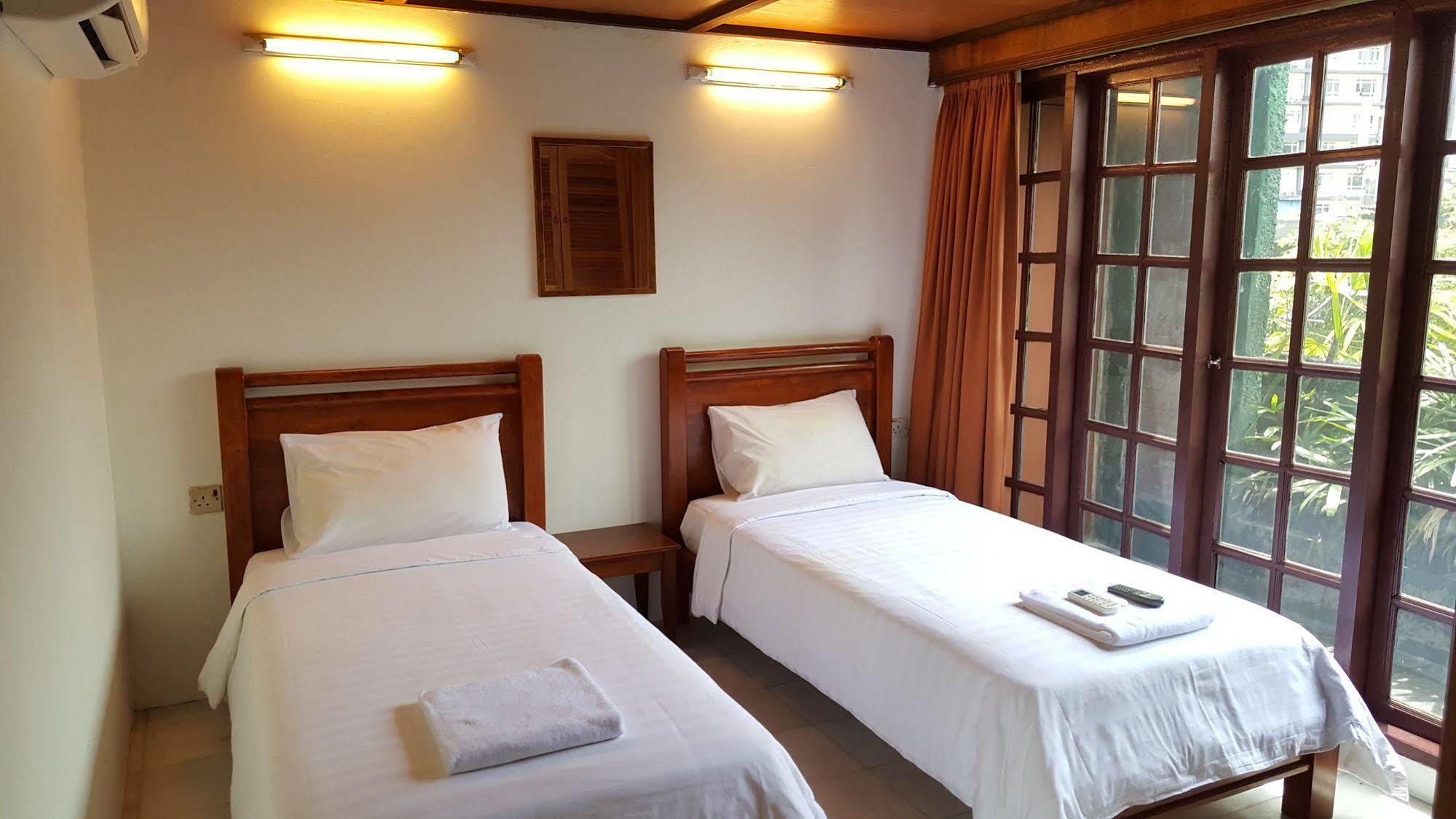 Rainforest Bed & Breakfast กัวลาลัมเปอร์ ภายนอก รูปภาพ