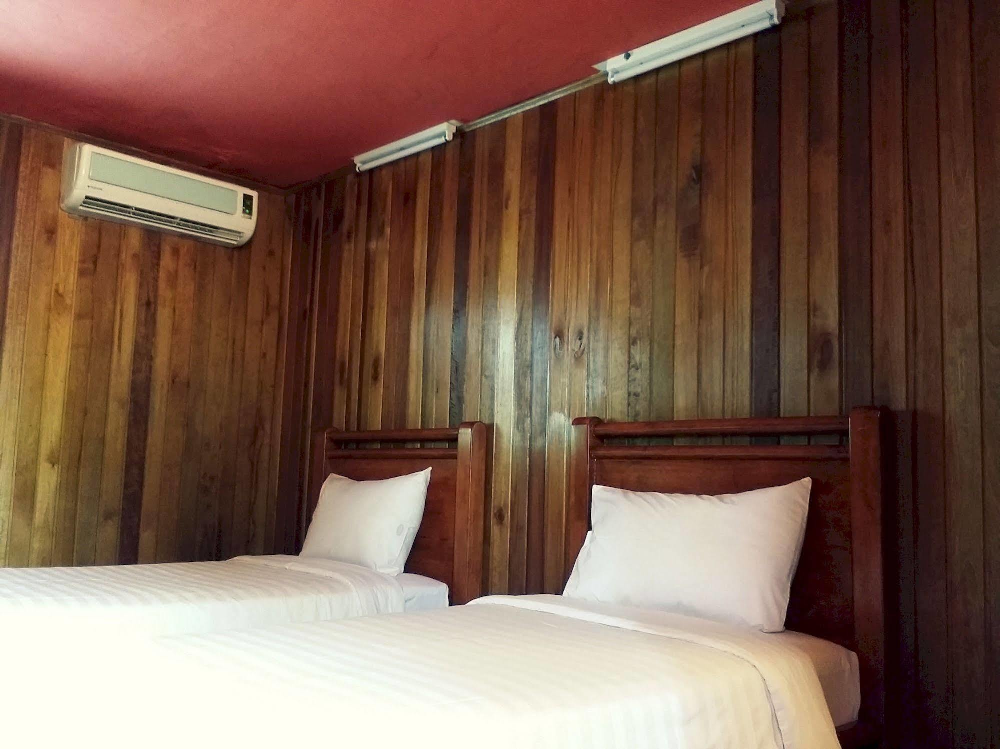 Rainforest Bed & Breakfast กัวลาลัมเปอร์ ภายนอก รูปภาพ