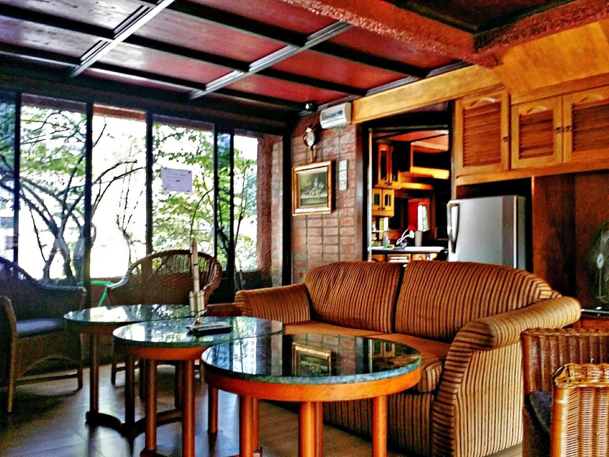 Rainforest Bed & Breakfast กัวลาลัมเปอร์ ภายนอก รูปภาพ